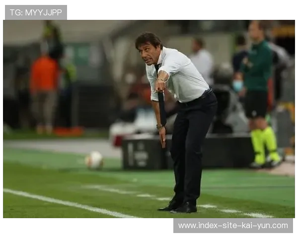 萨姆松体育边路进攻犀利，两翼齐飞战术创造大量得分机会